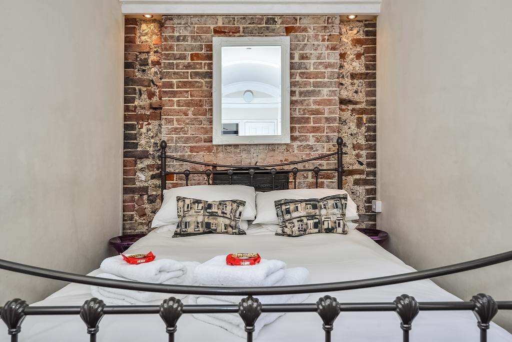 Hotel Five à Hove Extérieur photo