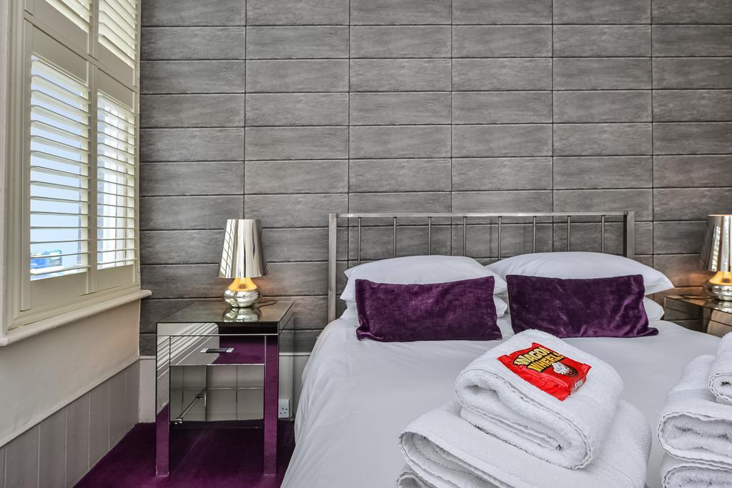 Hotel Five à Hove Extérieur photo